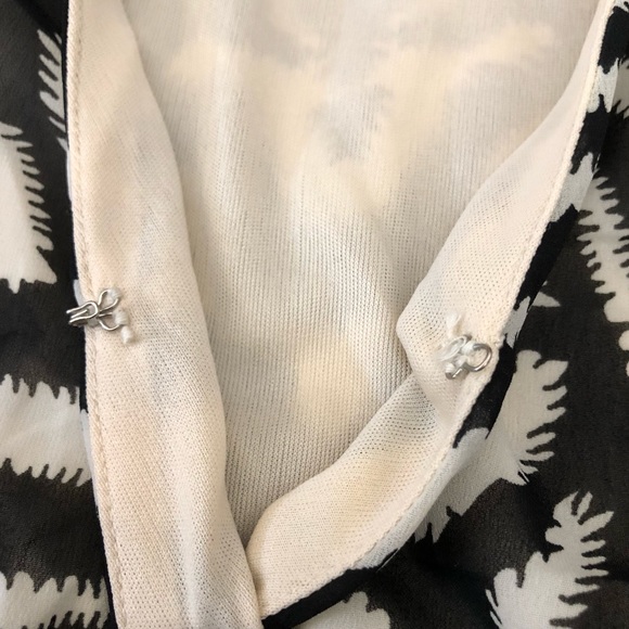 Japna Leopard Print Cropped Top - Picture 10 of 11